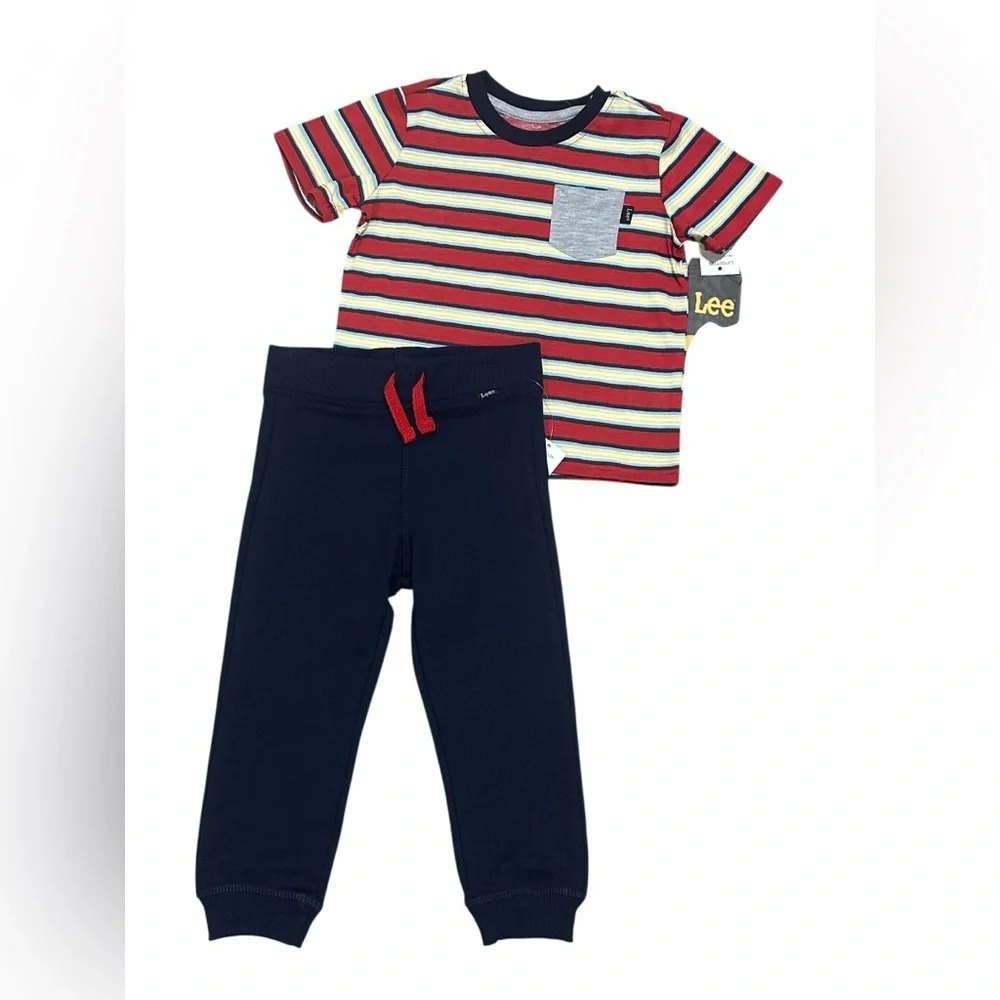 Lee. NWT. 3-Piece Play Outfit in Gray, Navy & Red-Striped.